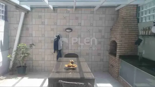 Sobrado com 3 Quartos à venda, 141m² no Vila Romero, São Paulo