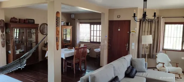 Casa com 3 Quartos à venda, 200m² no Laranjal, Pelotas
