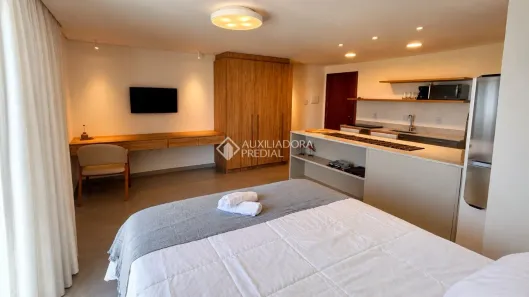 Apartamento com 1 Quarto para alugar, 27m² no Campeche, Florianópolis
