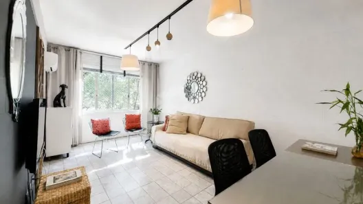Apartamento com 2 Quartos para alugar, 80m² no Bom Fim, Porto Alegre