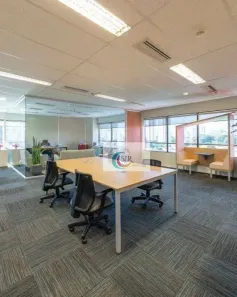 Sala Comercial para alugar, 367m² no Cidade Monções, São Paulo