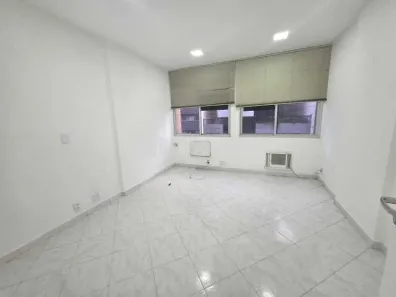Sala Comercial à venda, 30m² no Copacabana, Rio de Janeiro