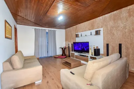 Casa com 3 Quartos à venda, 147m² no Sítio Cercado, Curitiba
