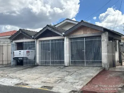 Casa com 2 Quartos à venda, 107m² no Uvaranas, Ponta Grossa