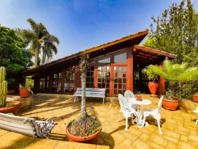 Fazenda/Sítio com 6 Quartos à venda, 8000m² no Parque Rio Abaixo, Atibaia
