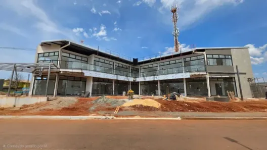 Sala Comercial com 1 Quarto para alugar, 30m² no Parque Residencial Alcântara, Londrina