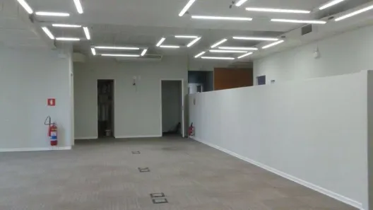 Sala Comercial para alugar, 374m² no Cidade Monções, São Paulo