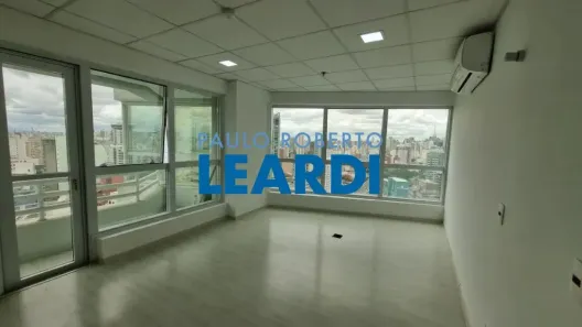 Sala Comercial à venda, 35m² no Consolação, São Paulo