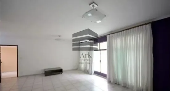 Casa com 3 Quartos à venda, 200m² no Jardim da Glória, São Paulo