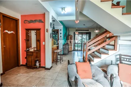 Casa de Condomínio com 2 Quartos à venda, 166m² no Guarujá, Porto Alegre