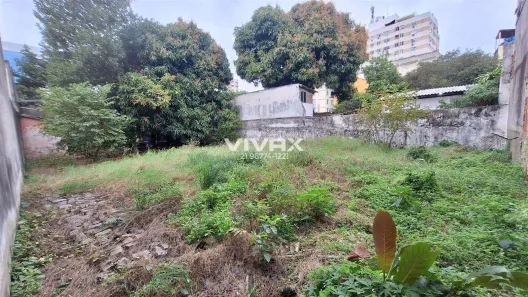 Lote/Terreno à venda, 716m² no Olaria, Rio de Janeiro