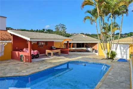 Casa com 3 Quartos à venda, 275m² no Vila Gardênia, Atibaia