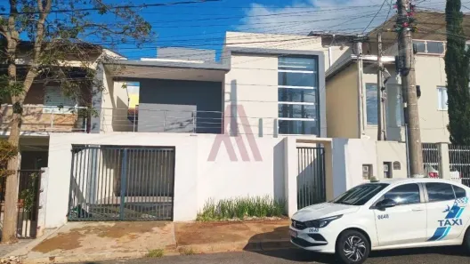 Casa com 3 Quartos à venda, 190m² no Pinheirinho, Vinhedo