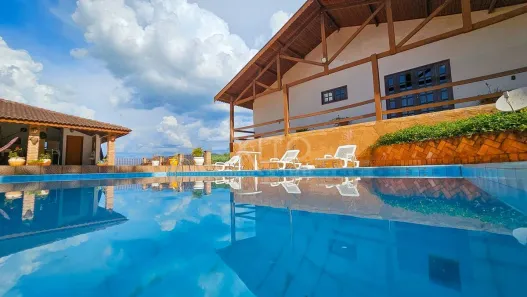 Fazenda/Sítio com 5 Quartos à venda, 377m² no Chácara Vale dos Cebrantes, Jundiaí
