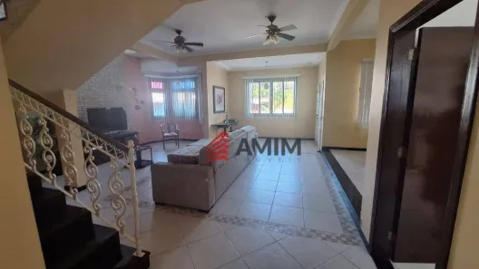 Casa de Condomínio com 4 Quartos à venda, 200m² no Centro, Maricá