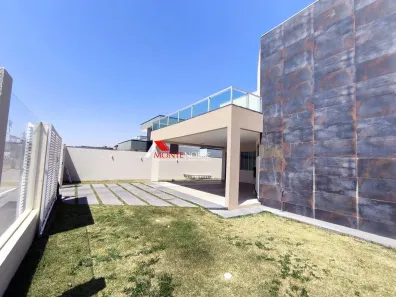 Casa de Condomínio com 3 Quartos à venda, 220m² no Alto da Boa Vista, Brasília