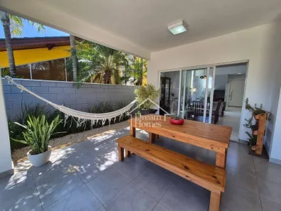 Casa de Condomínio com 3 Quartos à venda, 225m² no Residencial Aziz Louveira, Louveira