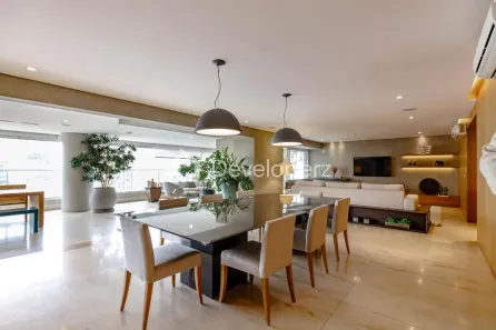 Apartamento com 4 Quartos para alugar, 335m² no Vila Uberabinha, São Paulo