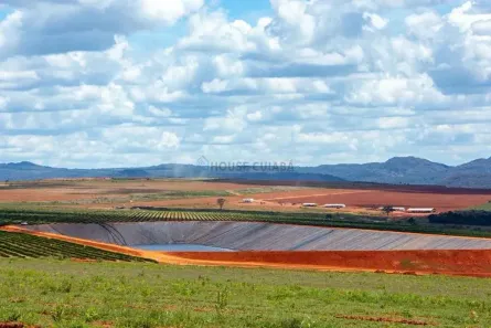 com 3 Quartos à venda, 980m² no , Extrema