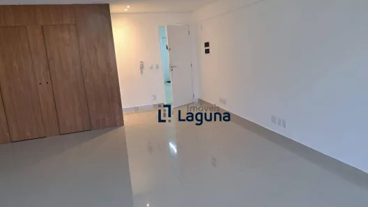 Sala Comercial à venda, 40m² no Vila Gilda, Santo André