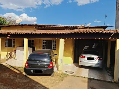 Casa com 4 Quartos à venda, 384m² no Setor Habitacional Arniqueira, Brasília