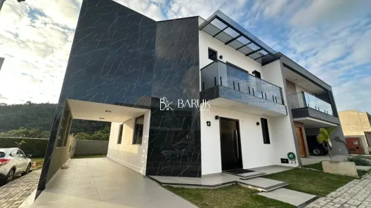 Casa de Condomínio com 3 Quartos à venda, 214m² no Vina Del Mar, Juiz de Fora
