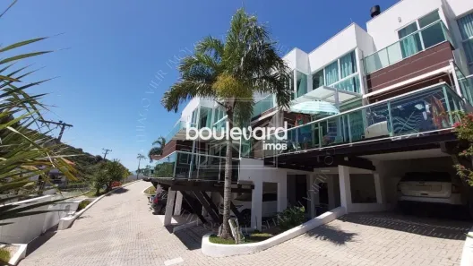 Sobrado com 3 Quartos à venda, 215m² no Armação da Piedade, Governador Celso Ramos