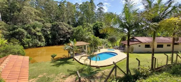 Fazenda/Sítio à venda, 100m² no Centro, Socorro