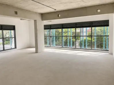 Lote/Terreno com 1 Quarto para alugar, 326m² no Indianópolis, São Paulo