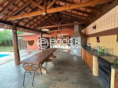 Casa com 3 Quartos à venda, 350m² no Cidade Jardim, Uberlândia