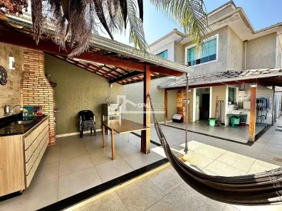 Casa com 3 Quartos à venda, 180m² no Santa Amélia, Belo Horizonte