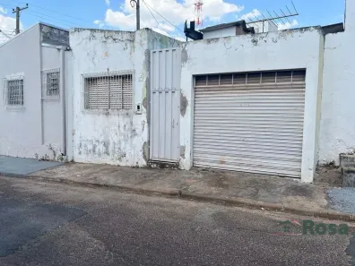 Casa com 2 Quartos à venda, 90m² no Quilombo, Cuiabá
