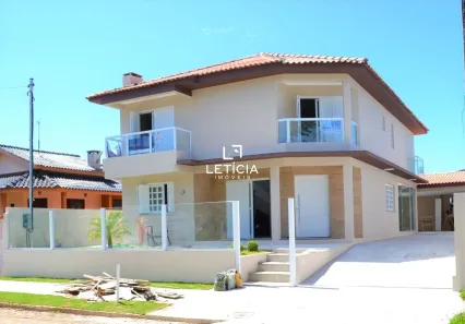 Casa com 4 Quartos à venda, 310m² no Camobi, Santa Maria
