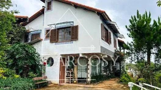 Casa com 6 Quartos à venda, 300m² no Pedro do Rio, Petrópolis