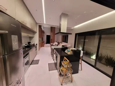 Casa de Condomínio com 3 Quartos à venda, 180m² no Piracangaguá, Taubaté