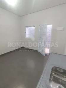 Casa com 1 Quarto para alugar, 40m² no Jardim Marabá(Zona Sul), São Paulo
