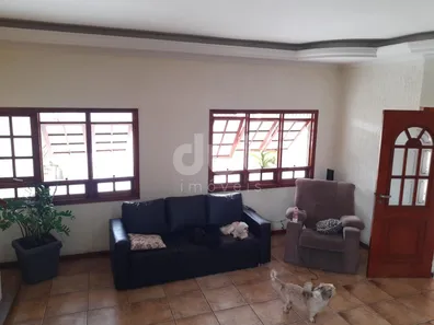 Casa com 3 Quartos à venda, 227m² no Vila Aeroporto, Campinas