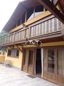 Casa com 3 Quartos à venda, 188m² no Corrêas, Petrópolis