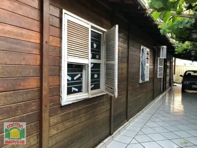 Casa com 3 Quartos à venda, 300m² no Cidade Jardim, Anápolis