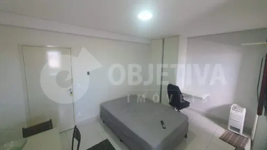 Flat com 1 Quarto para alugar, 38m² no Custódio Pereira, Uberlândia