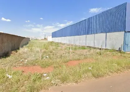 à venda, 1200m² no Novo Mundo, Uberlândia