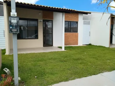 Casa de Condomínio com 2 Quartos para alugar, 42m² no Cidade Universitária, Maceió