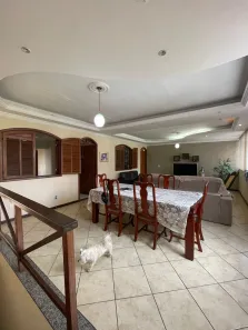 Casa com 4 Quartos à venda, 600m² no Itatiaia, Belo Horizonte