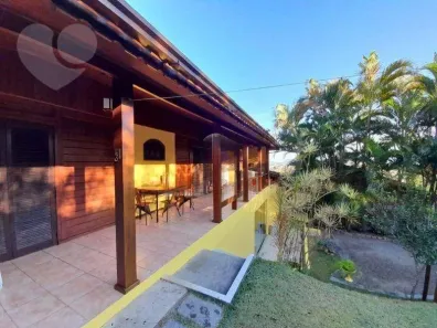 Casa de Condomínio com 3 Quartos à venda, 178m² no Badu, Niterói