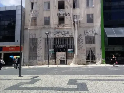Prédio Comercial com 8 Quartos para alugar, 743m² no Centro, Campinas