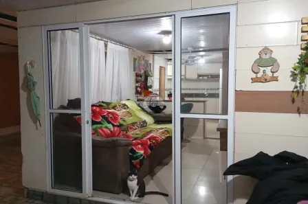 Casa com 2 Quartos à venda, 110m² no Jardim Monte Santo, Almirante Tamandaré