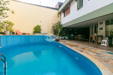Sobrado com 4 Quartos à venda, 388m² no Nova Petrópolis, São Bernardo do Campo