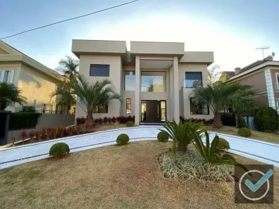 Casa de Condomínio com 5 Quartos para venda ou aluguel, 750m² no Alphaville, Santana de Parnaíba