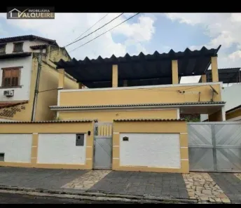 Casa de Condomínio com 4 Quartos à venda, 170m² no Vila Valqueire, Rio de Janeiro