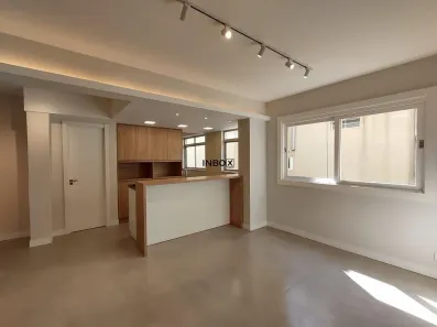 Apartamento com 2 Quartos à venda, 67m² no Petrópolis, Porto Alegre